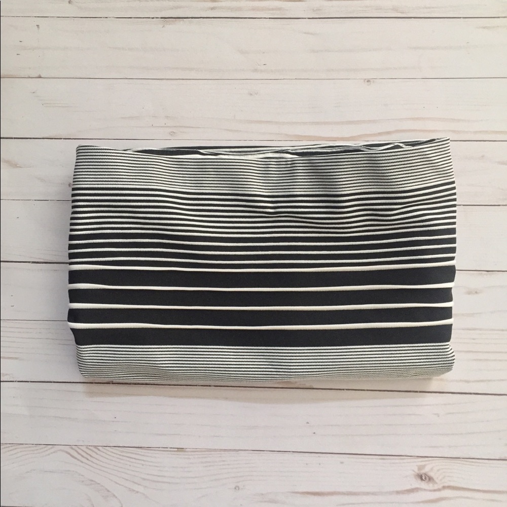 Black/White Midi Pencil Skirt